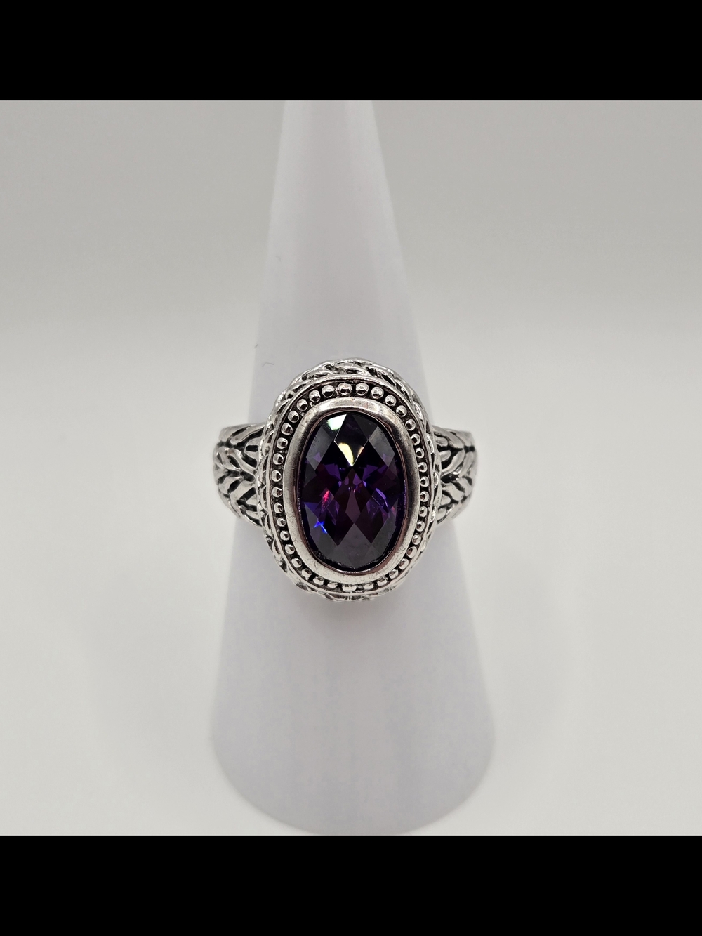 Amethyst Style Ring Size 7 – Vintage Statement - Picture 4 of 8